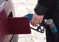 В Перми на АЗС «ЛУКОЙЛ» бензин за сутки подорожал на 0,15 руб