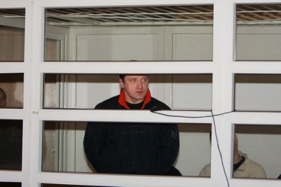 Игорь Дербенёв продолжает настаивать на оказании медпомощи, однако суд отказывает ему 