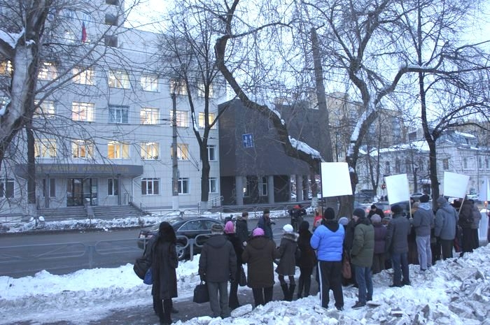 Пермский краевой суд согласился, что выход Анатолия Зака из ряда обществ незаконен