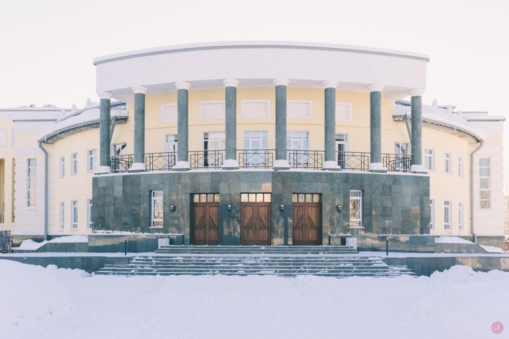 Подрядчик строительства Кудымкарского театра получит пять исков от краевых властей