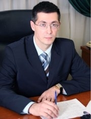 Губернатор представил, а комитеты поддержали Романа Панова
