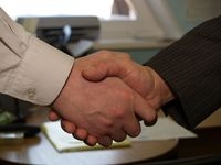 Родители девочки, больной раком, обратились за помощью к пермякам