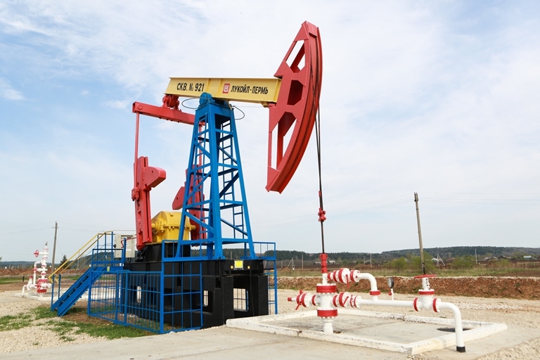 В Прикамье растут показатели по добыче нефти и газа