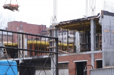 «Очевидно, деньги потрачены не зря» - Виктор Басаргин о строительстве нового хирургического корпуса детской клинической больницы №15