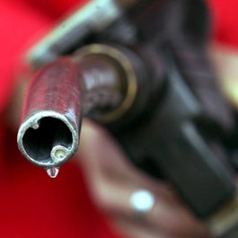 Пермское УФАС заинтересовалось повышением цен на бензин
