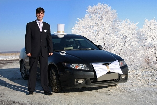 За обклеивание номеров автомобилей во время свадеб оформлены 1 700 протоколов о нарушении