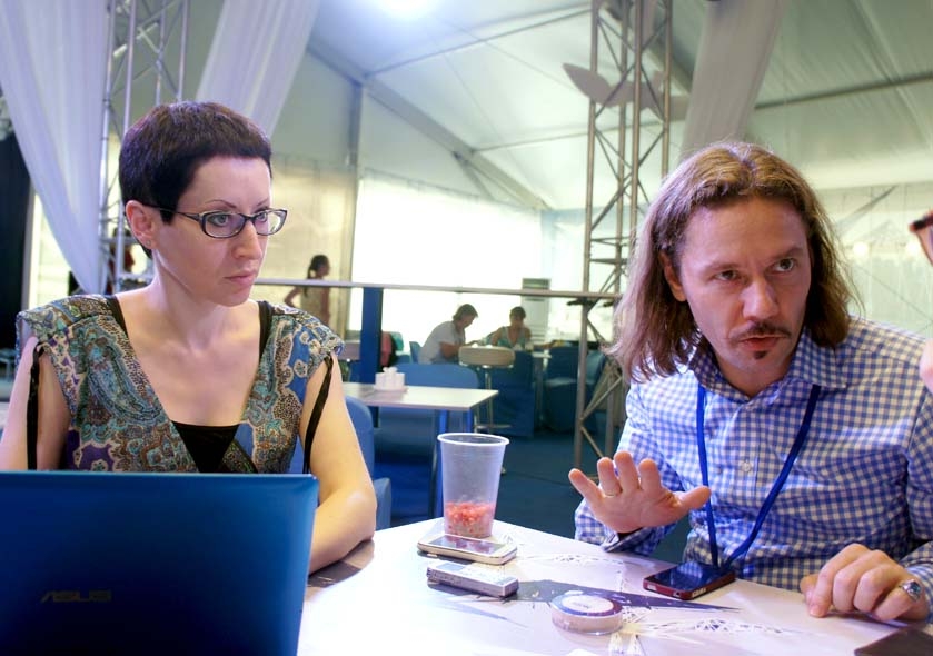 Одних — на кол, другим — шубу