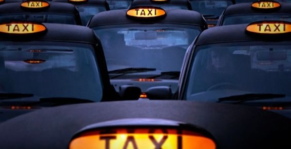 Большинство пермяков проголосовало за  желтый цвет кузова такси