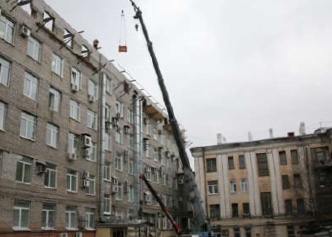 В центре Перми ведется реконструкция здания без соответствующего разрешения