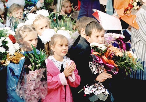 Родителям будущих первоклассников советуют перед Днем знаний поиграть с ребенком в школу