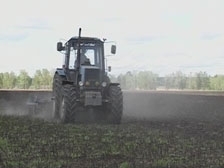 Половина земель сельхозназначения в Пермском крае простаивает без обработки
