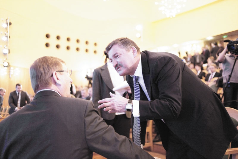 Вызываю огонь на себя