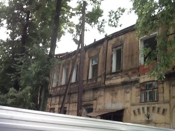 В Перми сносят старое здание речного училища