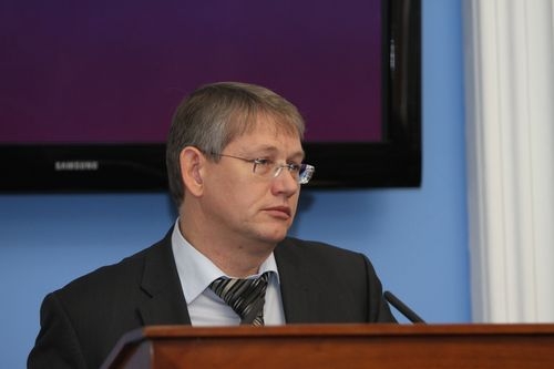 Сергей Южаков на заседании Думы ответит  за работу начальника Департамента дорог и транспорта Дениса Гвоздева