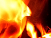 В Прикамье 18 человек спасли из горящего дома