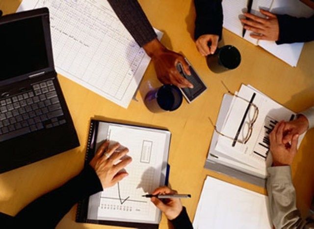 ТОП-5 профессиональных сфер в Перми, где часто можно встретить женщину-руководителя