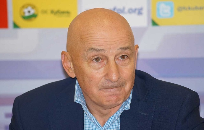 РФС обязал пермский «Амкар» выплатить денежную компенсацию бывшему главному тренеру