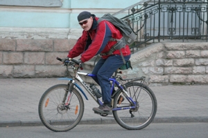 Австрийские велосипедисты, проездом через Пермь, хотят пересечь Россию за 14 дней