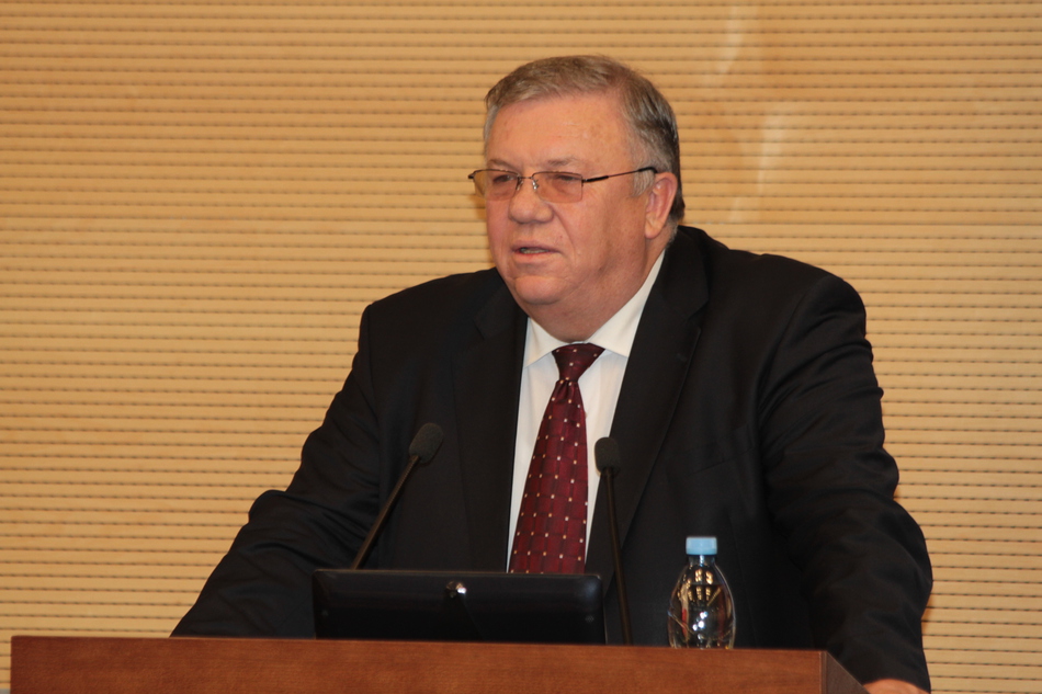 Владимир Комоедов