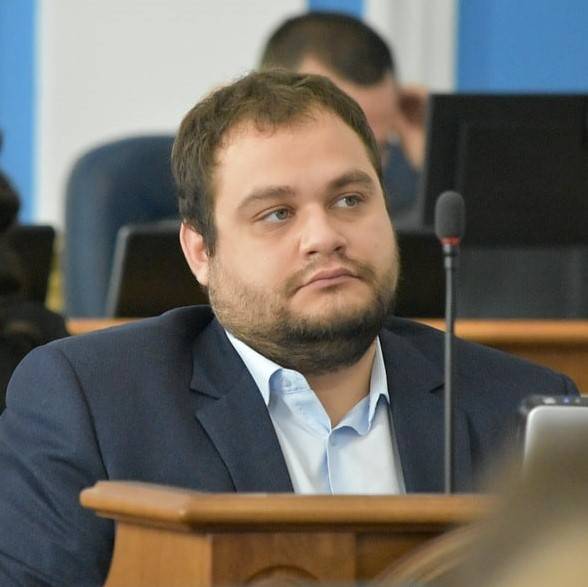 Константин  Бусовиков