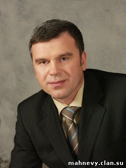 Василий Махнев