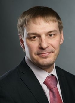 Илья Маринов