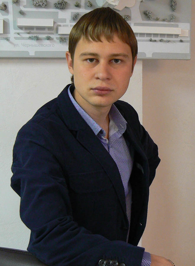 Борис Николаев